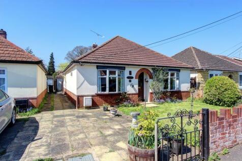 Bungalows For Sale in Romsey, Hampshire - Rightmove