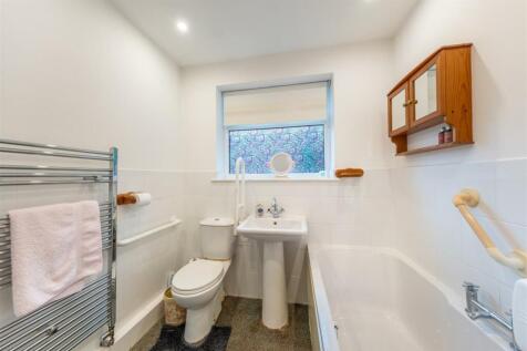51 Kelsborrow Way-012.jpg