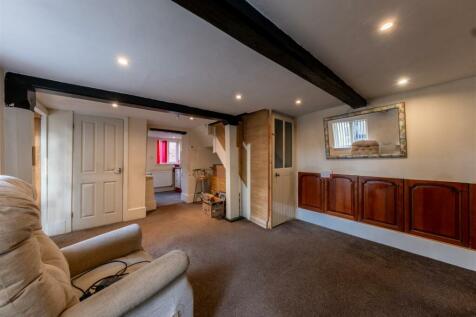 1 Iddenshall Cottages-007.jpg