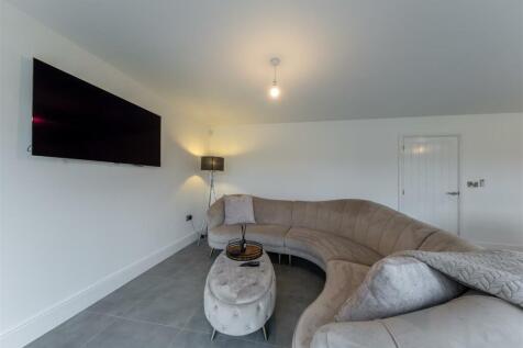 4 Moorings Close-012.jpg