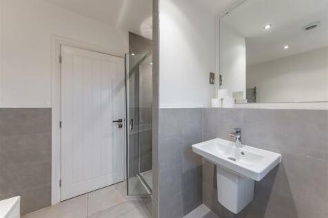 4 Moorings Close-038.jpg