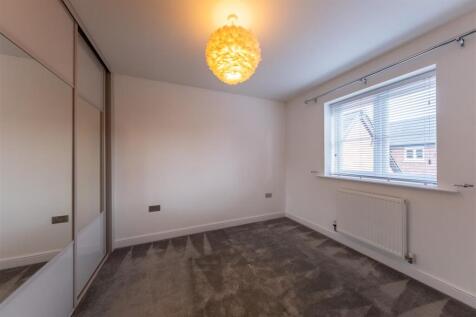 2 Bluebell Close-036.JPG