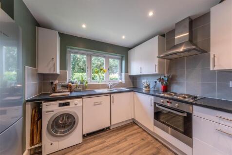 Acorn House-002.jpg