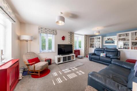 3 Tiverton Way-012.jpg