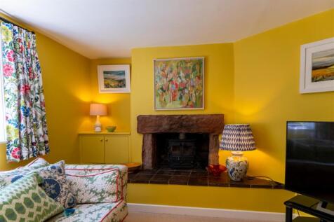 Broadway Farmhouse-0032.jpg