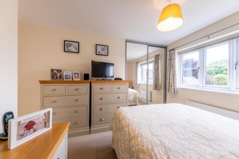 30 Thistle Close-030.jpg