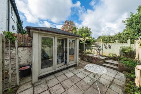 9 Eaton Road-019.jpg