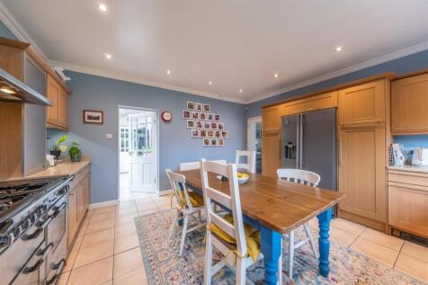 10 Walkers Lane-004.jpg