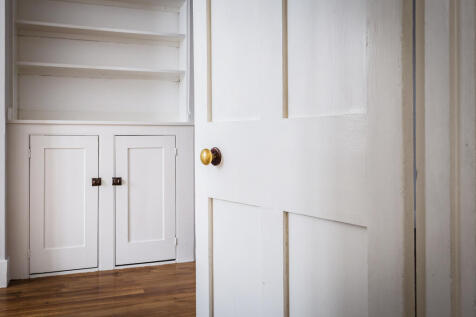 Hall to living room.jpg