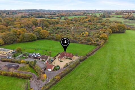 New Barn Farm Aerials Less than 3MB-9.jpg