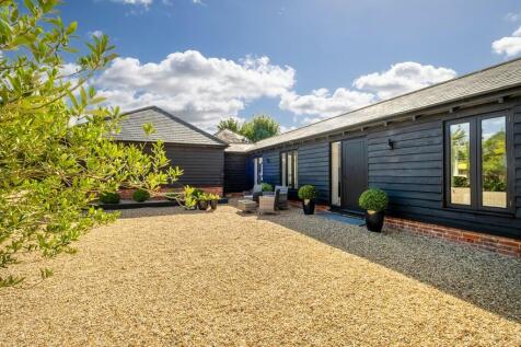 Bryers Barn-lowre...