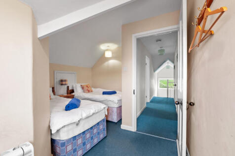 Double Bedroom