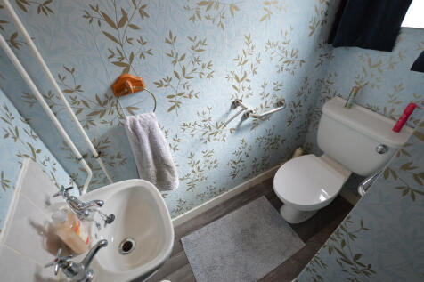 Guest Cloakroom
