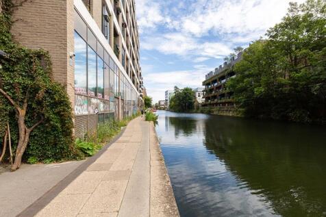 50 De Beauvoir Crescent 32.jpg