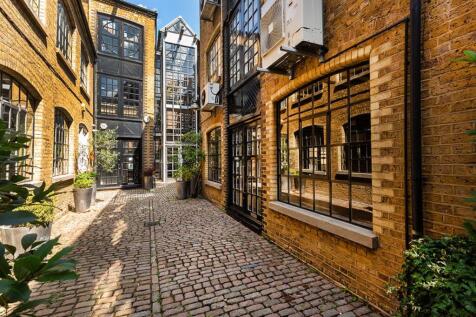 5 Printing House Yard 11.jpg