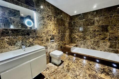 JACK AND JILL BATHROOM