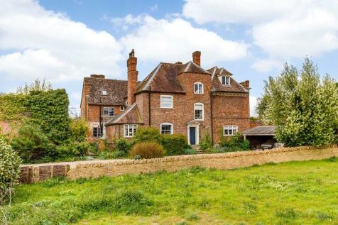 Properties For Sale in Tewkesbury - Flats & Houses For Sale in ...