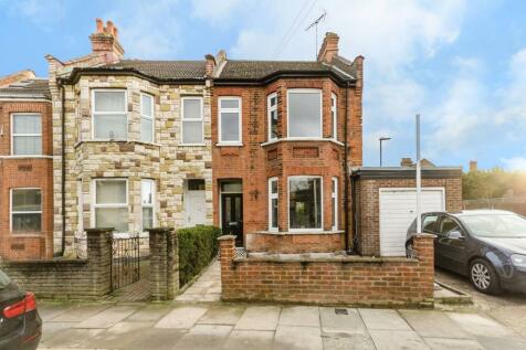 3 Bedroom Houses To Rent In Harrow On The Hill Rightmove