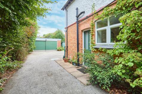 Crowhurst Gale 2024 202A5217_HDR.jpg