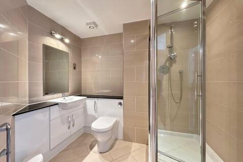 En Suite Shower