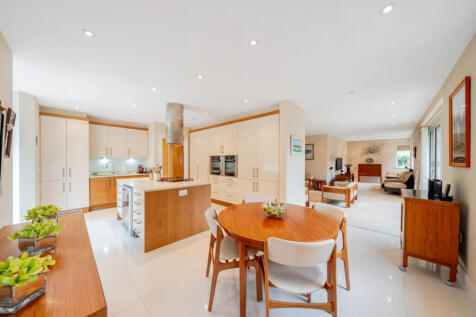 Kitchen/Dining/Livin