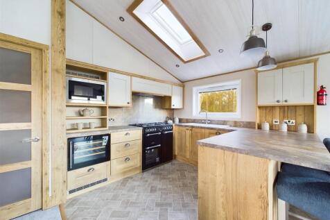 Open Plan Kitchen/Reception Room