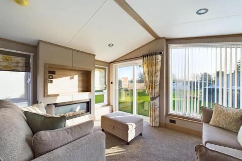 Open Plan Kitchen/Reception Room