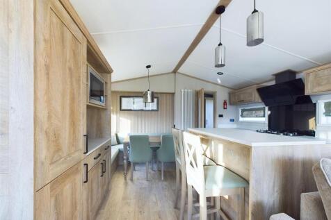 Open Plan Kitchen/Reception Room