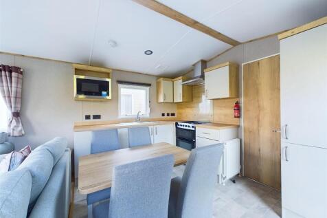 Open Plan Kitchen/Reception Room