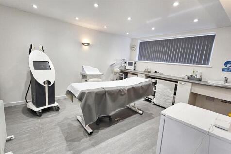 Commercial premises (Office room)