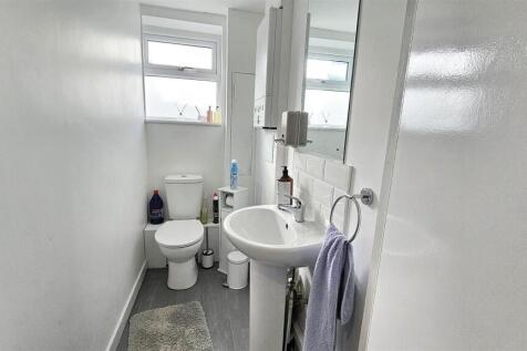 Commercial premises (WC)