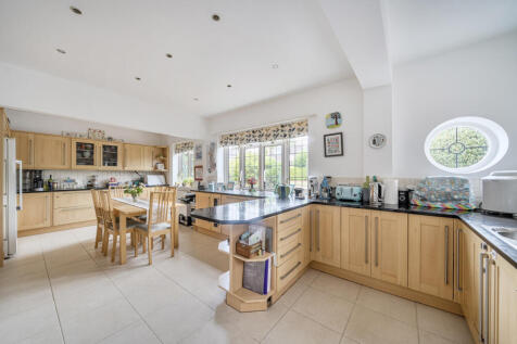 1341014-16-68ada1...