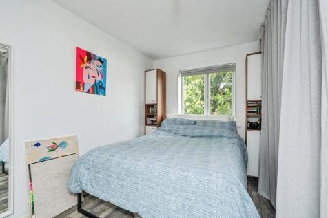 gu249hh-fa-dsc018...