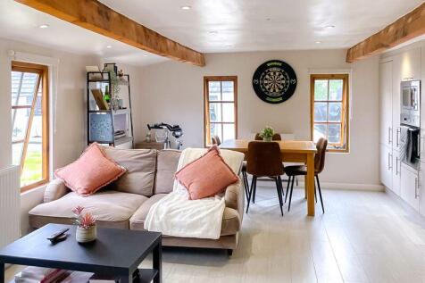 Annexe / Kitchen / Lounge / Diner