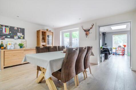 1330759-11-689092230a6d4