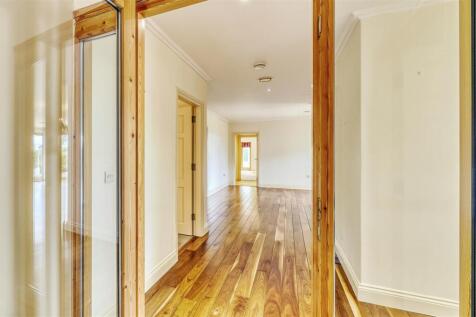 Tollbar Rd Islip-20.jpg