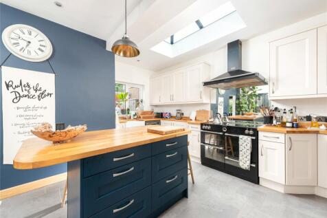 Kitchen/Breakfast Rm