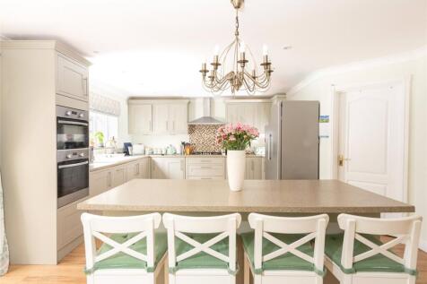 Kitchen/Breakfast Rm