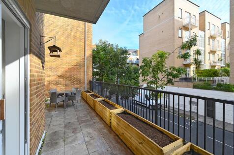 Lamb-Court-(1).JPG
