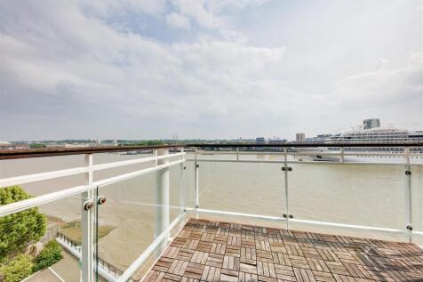 St Davids Square .jpg