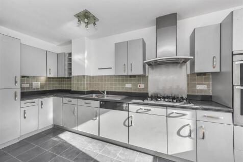 Torres Square (9).jpg