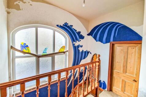 1st Floor Landing