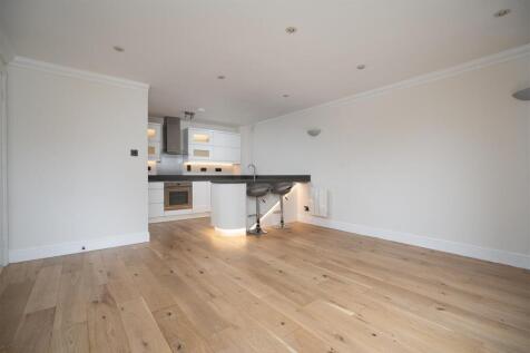 Open Plan Living Area/Kitchen