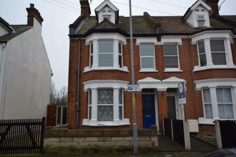 5 Bedroom Houses To Rent In Clacton On Sea Essex Rightmove