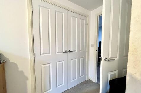 thumbnail_IMG-256...