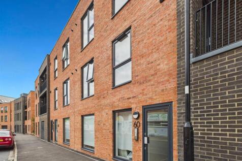 CAM04279G0-PR0182-STILL072 (1).jpg