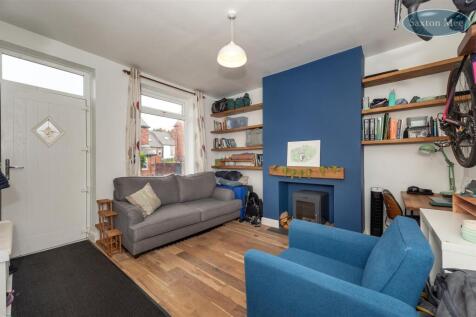 56 Hoole Street - lounge 1140.jpg