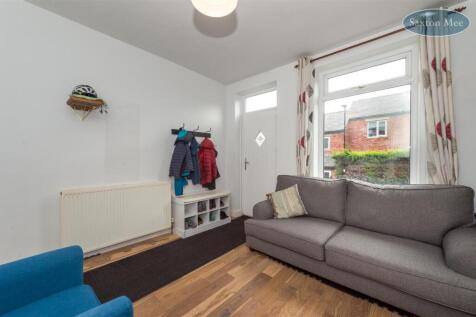 56 Hoole Street - lounge 1149.jpg