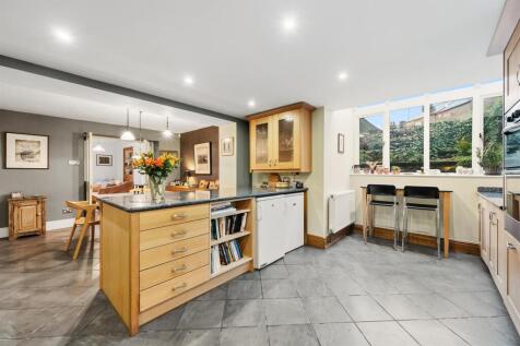 Saxton Mee Summer Villa 0074.jpg