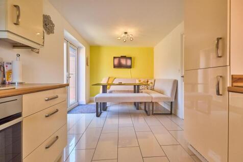 Rear Dining/Kitchen